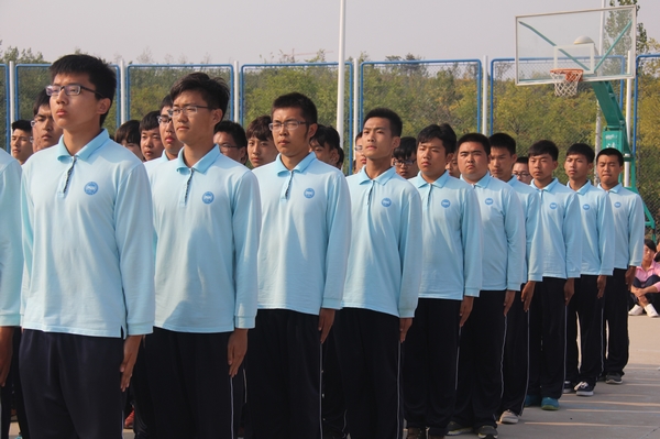 多宝·duobao官方网站2014级新生军训剪影（组图）